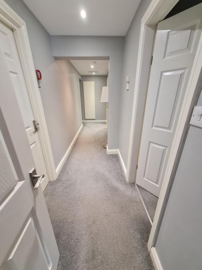Отель Kimberley House Уитби Экстерьер фото